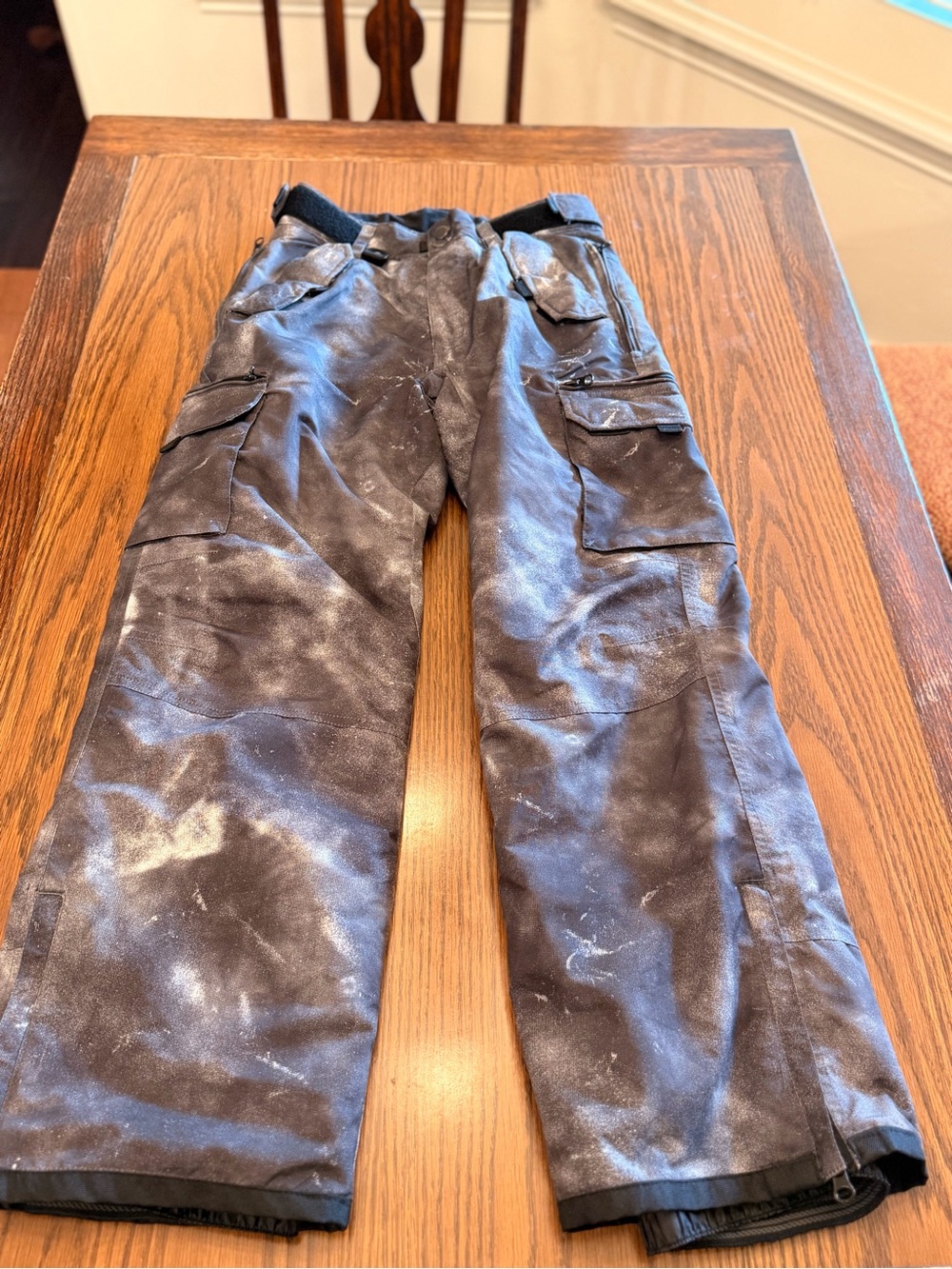 Iceberg Kids Black Ski Pants with White-Speckle Pattern